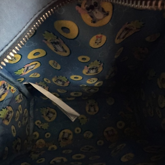 Stitch loungefly - Picture 3 of 6